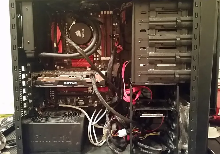 Illustration cable managment PC bureau